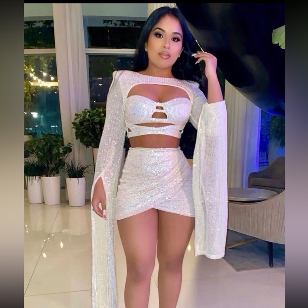 Glimmer glow sequin skirt set